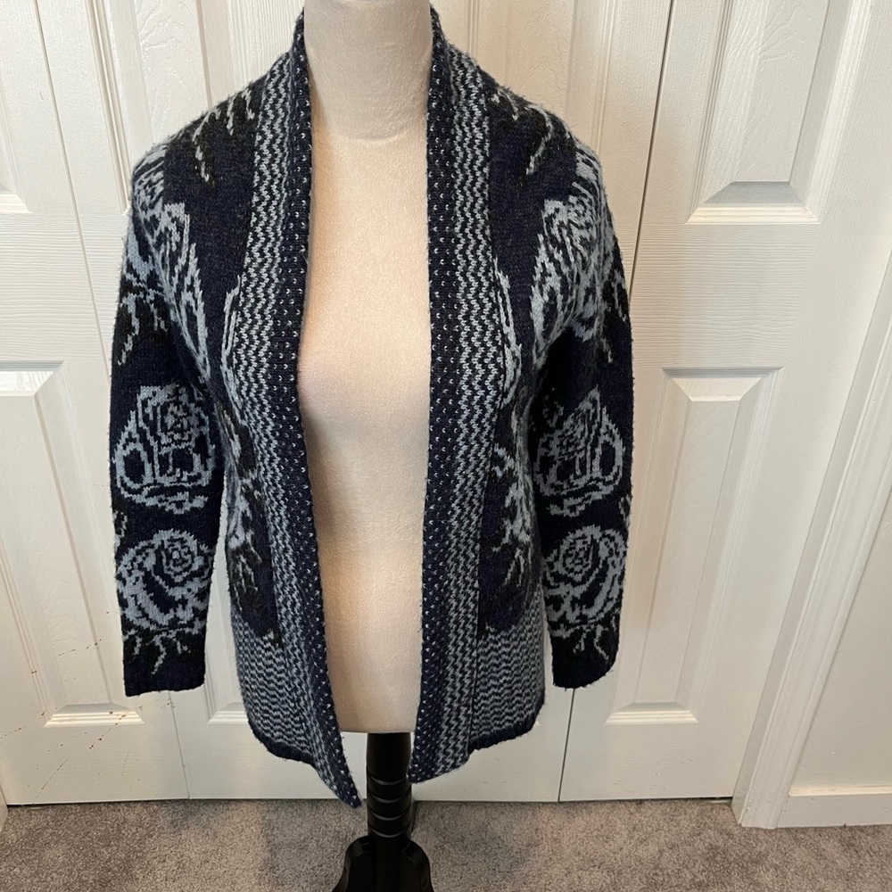 Contemporaine size XS wool blend cardigan